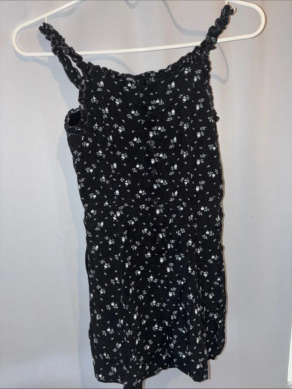 Kid’s black floral shorts romper with thin straps NWOT